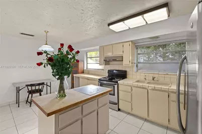 612 Minorca Ave, Coral Gables, FL 33134 - Photo 31