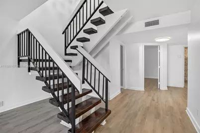 9703 N New River Canal Rd #103, Plantation, FL 33324 - Photo 17