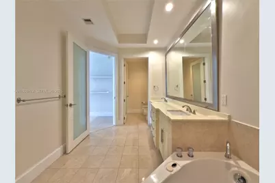 848 Brickell Key Dr #306, Miami, FL 33131 - Photo 17