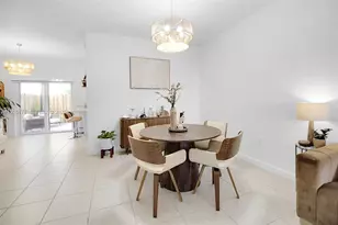 2873 SE 24th Ave, Homestead, FL 33035 - Photo 5