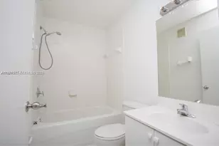 1251 SE 27th St, Homestead, FL 33035 - Photo 9