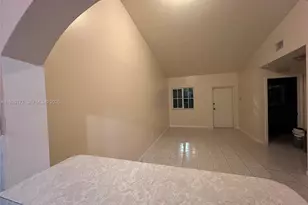 1251 SE 27th St, Homestead, FL 33035 - Photo 7