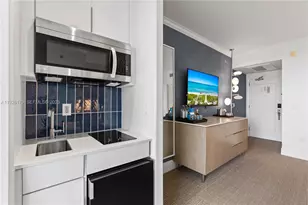 4401 Collins Ave, Miami Beach, FL 33140 - Photo 15