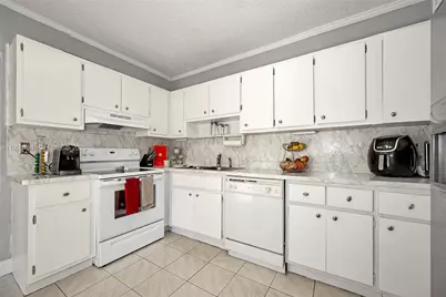 7420 SW 31st St, Miami, FL 33155 - Photo 13