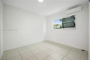 2622 NW 24th St, Miami, FL 33142 - Photo 11