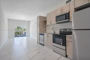 420 SW 7th Ave, Miami, FL 33130 - Photo 1
