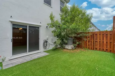 2652 SE 13th St #0, Homestead, FL 33035 - Photo 17