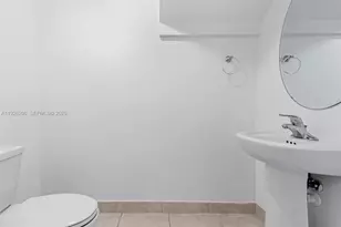 2652 SE 13th St, Homestead, FL 33035 - Photo 5