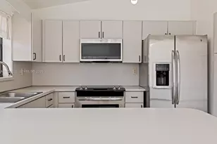 12770 NW 11th St, Miami, FL 33182 - Photo 13
