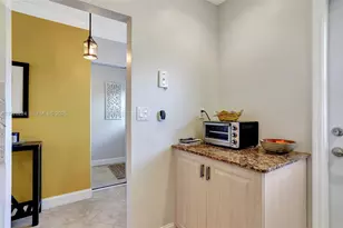 4806 NW 36th St, Lauderdale Lakes, FL 33319 - Photo 9