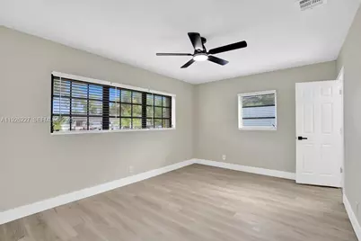 6844 SW 12th St, Pembroke Pines, FL 33023 - Photo 23