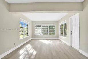 6844 SW 12th St, Pembroke Pines, FL 33023 - Photo 9