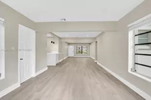 6844 SW 12th St, Pembroke Pines, FL 33023 - Photo 21