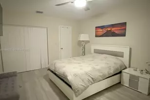 19066 Bob-O-Link Dr, Hialeah, FL 33015 - Photo 7