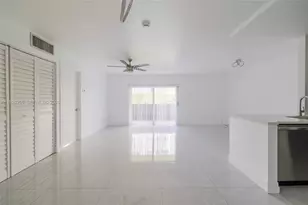 8305 SW 72nd Ave, Miami, FL 33143 - Photo 3