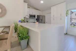 13950 Oaklawn Pl, Davie, FL 33325 - Photo 7