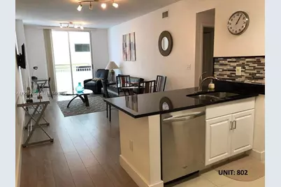 185 SE 14 Te #802, Miami, FL 33131 - Photo 9