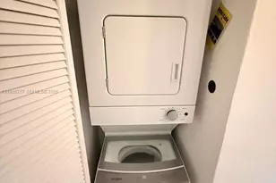 1990 Brickell Ave, Miami, FL 33129 - Photo 27