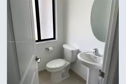 20679 NE 7th Pl, Miami, FL 33179 - Photo 7