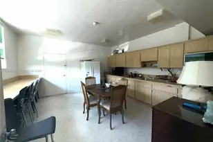 9700 E Bay Harbor Dr, Bay Harbor Islands, FL 33154 - Photo 29