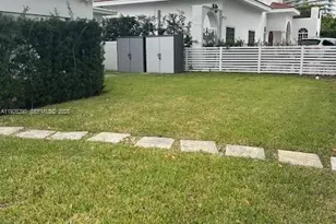 245 189th Terrace, Sunny Isles Beach, FL 33160 - Photo 7