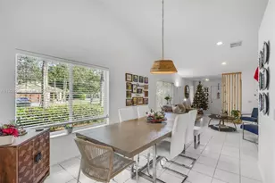 1509 Sunset Way, Weston, FL 33327 - Photo 7