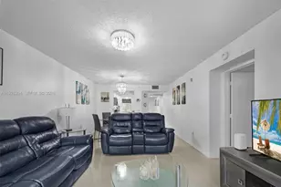 900 SW 142nd Ave, Pembroke Pines, FL 33027 - Photo 25