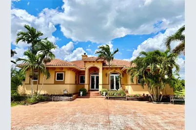 20401 SW 184th St, Miami, FL 33187 - Photo 1