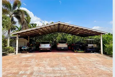 20401 SW 184th St, Miami, FL 33187 - Photo 3