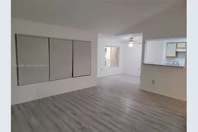 2420 NW 33rd St #1011, Oakland Park, FL 33309 - Photo 5