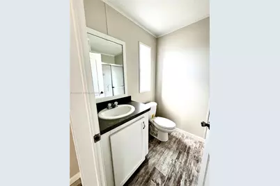 3210 Royal Palm Ct, Dania Beach, FL 33312 - Photo 25