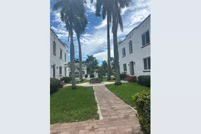 817 Tyler St #9, Hollywood, FL 33019 - Photo 1