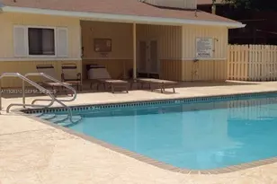 405 SE 14th St, Dania Beach, FL 33004 - Photo 25