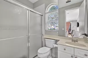 120 Villa Nueva Pl, Palm Beach Gardens, FL 33418 - Photo 7