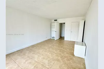 801 Three Islands Blvd #417, Hallandale Beach, FL 33009 - Photo 5