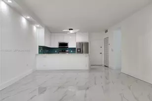 3505 S Ocean Dr, Hollywood, FL 33019 - Photo 9