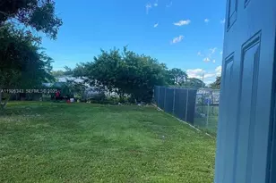 11961 SW 214th St, Miami, FL 33177 - Photo 11