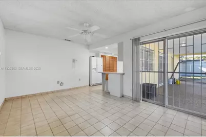 11711 NW 29th St, Sunrise, FL 33323 - Photo 9