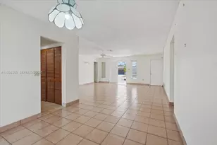 11711 NW 29th St, Sunrise, FL 33323 - Photo 5