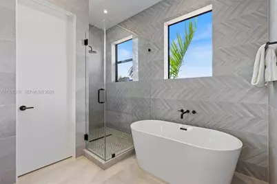 2785 SW 34th Ave, Miami, FL 33133 - Photo 17