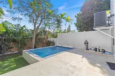 2785 SW 34th Ave, Miami, FL 33133 - Photo 27