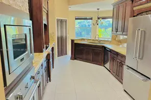 5015 Stillwater Terrace, Cooper City, FL 33330 - Photo 11