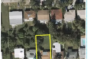 1451 NE 118th St, Miami, FL 33161 - Photo 21