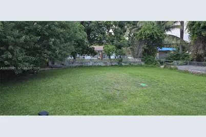 1451 NE 118th St #1451, Miami, FL 33161 - Photo 15