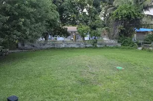 1451 NE 118th St, Miami, FL 33161 - Photo 15