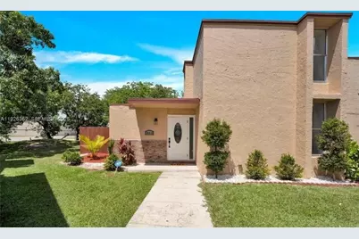 20010 SW 123rd Dr #20010, Miami, FL 33177 - Photo 3