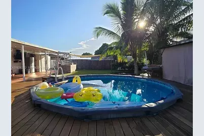 11954 SW 181st Ter, Miami, FL 33177 - Photo 15