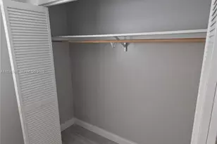 7610 SW 10th St, North Lauderdale, FL 33068 - Photo 15