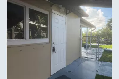 200 W 53rd Ter #B, Hialeah, FL 33012 - Photo 1