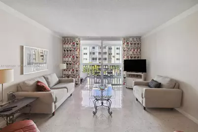 610 NE 12th Ave #304, Hallandale Beach, FL 33009 - Photo 7